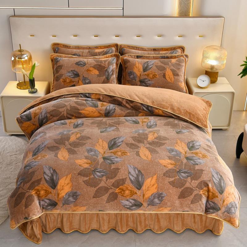 

Thickened Milk Fleece Printing Four-Piece Quilt Cover Thickened Warm Bed Sheet Dormitory Bed Cover Three-Piece Set 1.5m skirt 4pc