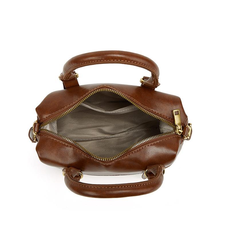Retro Trendy Portable Bowling Bag, Premium Soft Leather Pillow Bag, Versatile Simple Shoulder Messenger Bag