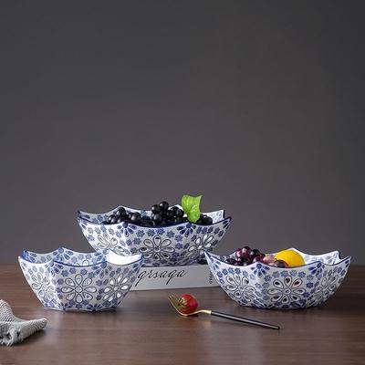 Ceramic Hollow Fruit Tray Porcelain Offering Plate Living Room Dim Sum Fruit Snack Plates Chine Restaurant Decoration Ornaments