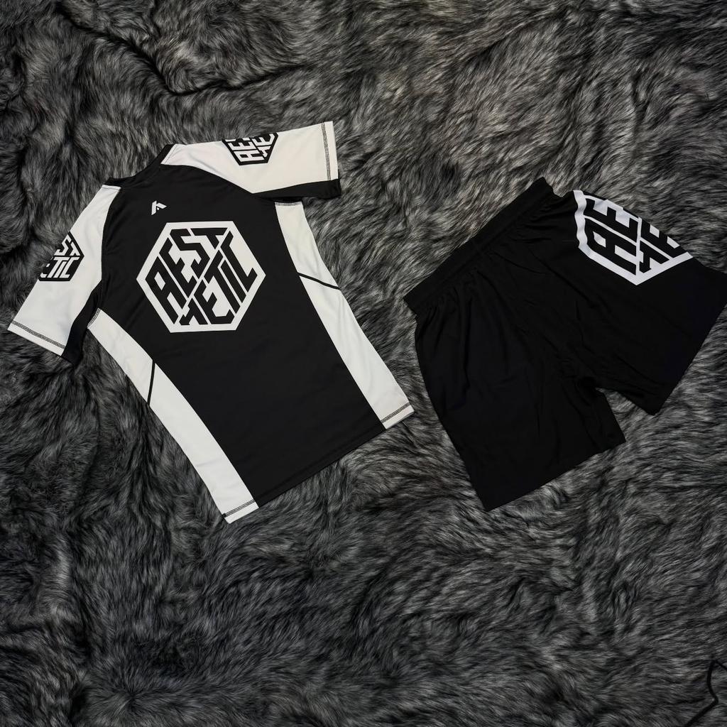 2026 Neues Wrestling Sportset Herren Weiß Grafik T-Shirts & Shorts Sets Schnelltrocknend MMA Training Kampfanzug Für Erwachsene Kinder