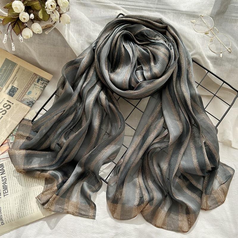 Vår och sommar tunn sidenscarf med exklusiv känsla, damscarf med eleganta vertikala ränder