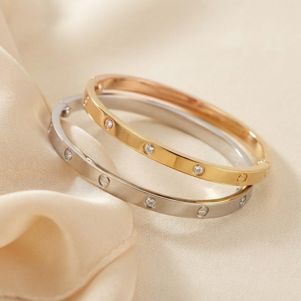 Sophisticated Modern Stainless Steel Cuff Bangle Waterproof Sparkling Jewelry Gift for Unisex