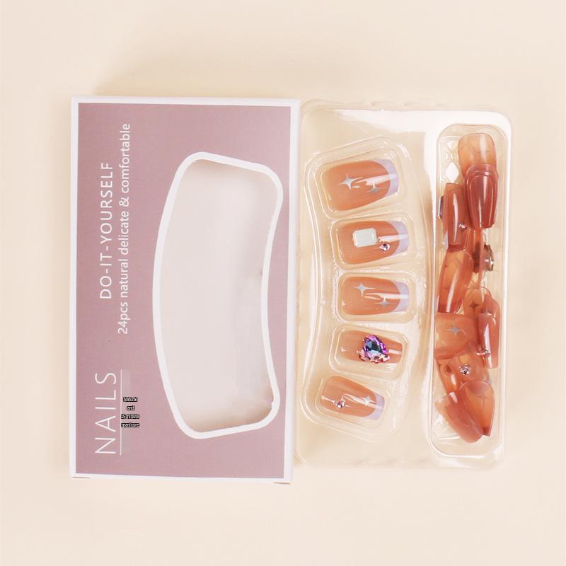 Xiaohongshu Wearable Pure Desire Short Ice Transparent Diamond Heart Nail Pieces