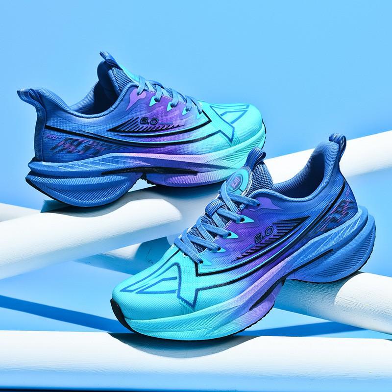 Youth Style Shoes Lightweight Running Shoes Boys Teens Sport Sneakers Breathable Mesh Upper Non-Slip Sole Low Cut Training Footwear