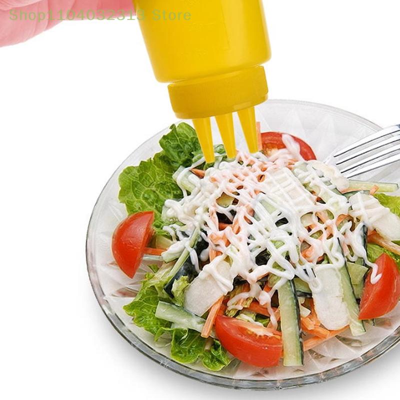 3 Holes Sauce Dispenser Squeeze Bottles with Lids Kitchen Oil Seasoning Mustard Salad Storage Jar Condiment Tool