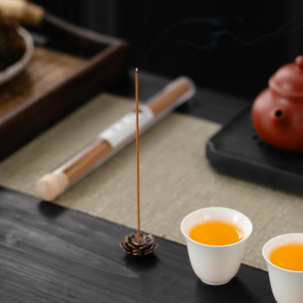 Pine Cone & Agarwood Sandalwood Incense Sticks - Deodorizer for Indoor Air Freshening