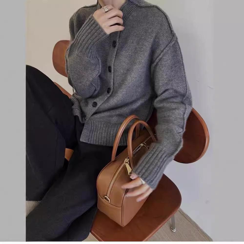 European-Style Cashmere Button Cardigan - Winter Fashion, Stylish & Versatile Wool Sweater, Soft Knitwear for Women