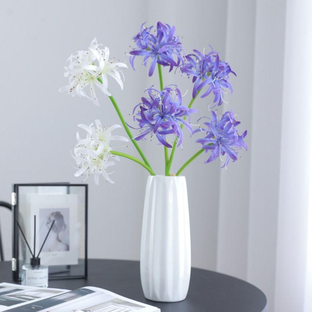 

2 Головки Искусственная Шелковая Цветочная Ветка Реалистичные Искусственные Цветы Декор для Сада на Открытом Воздухе светло-фиолетовый