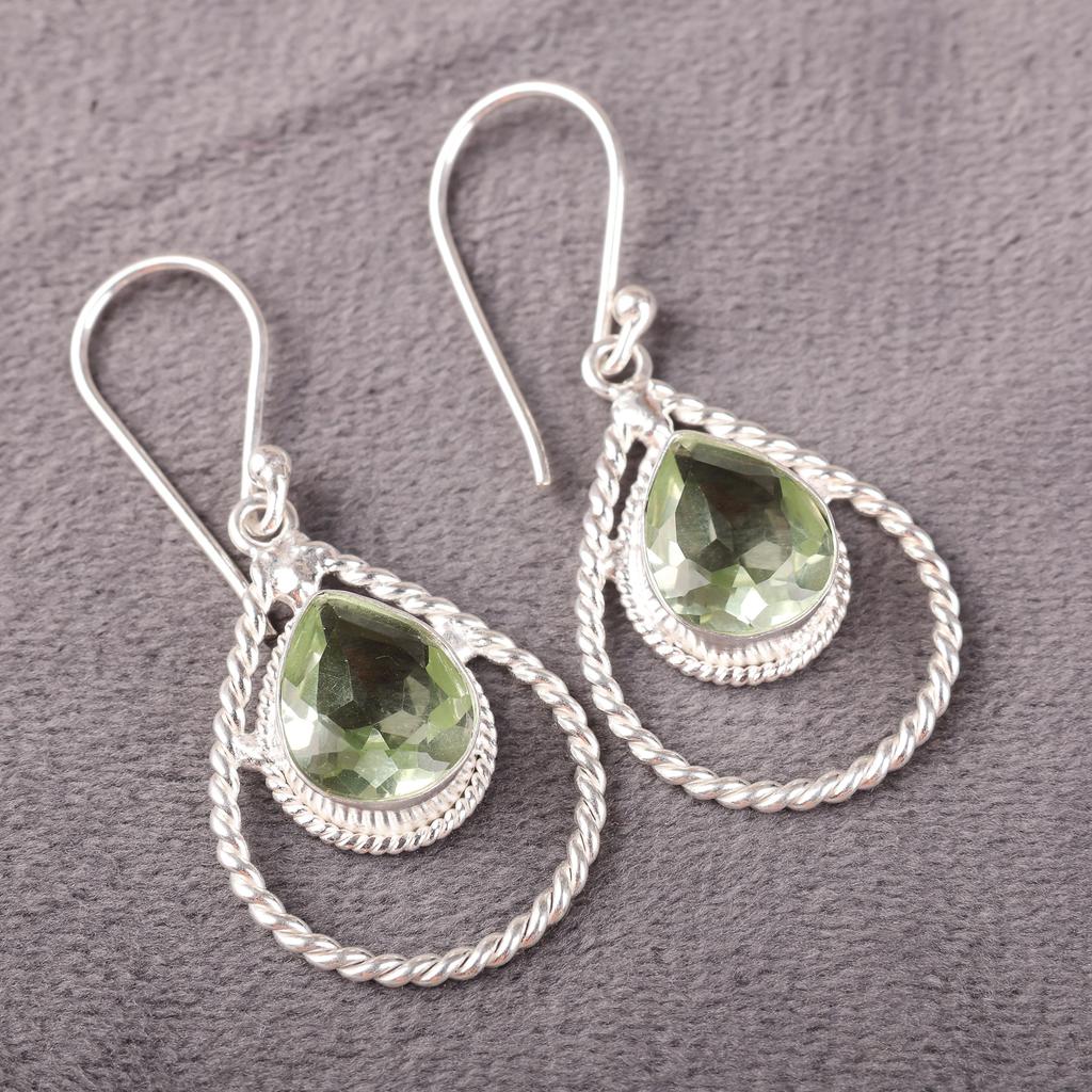 Schmuck mit grünem Amethyst-Edelstein, Ohrringe aus massivem 925er Sterlingsilber, Wundervolle handgefertigte böhmische Amethyst-Ohrringe, Geschenk für Schwester