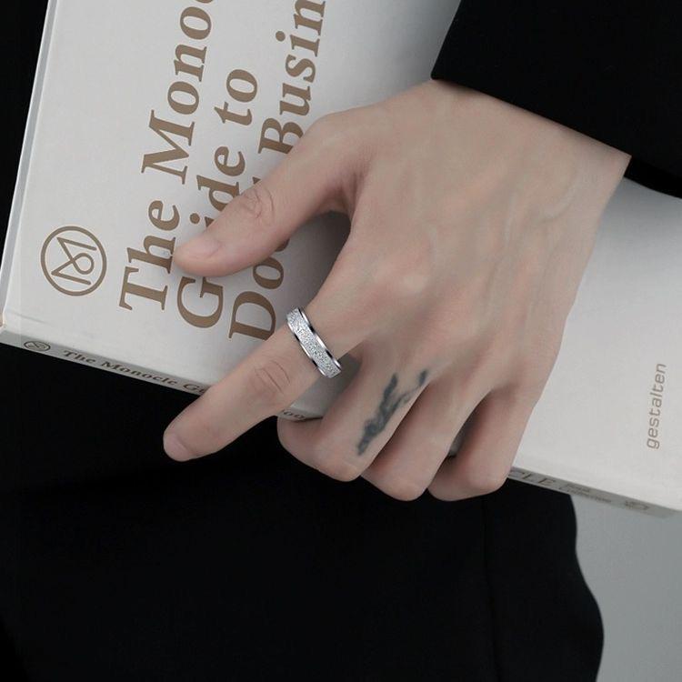 Fashionable Men's and Women's Frosted Ring, Rotatable Titanium Steel Material Ring