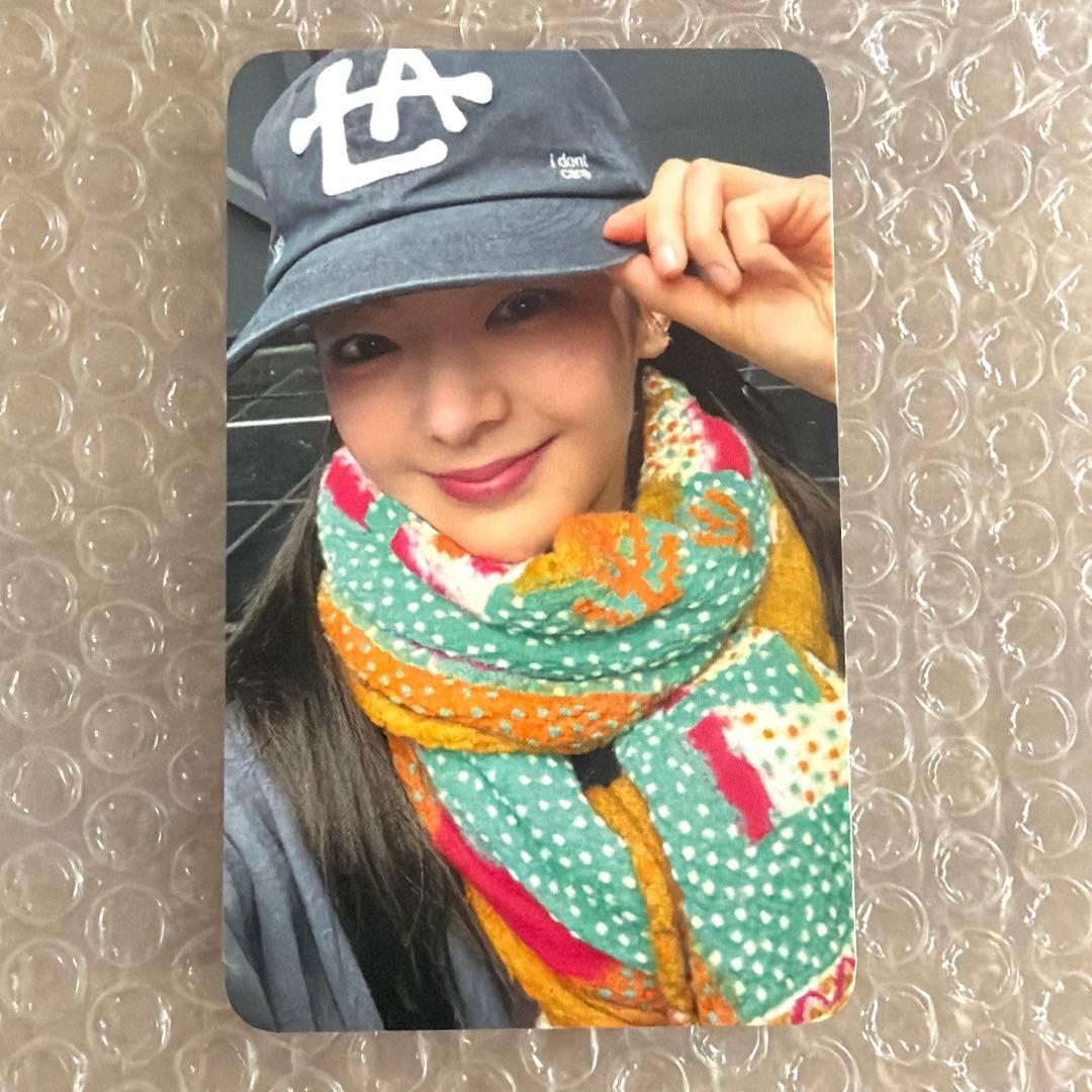 

[USED] ITZY Seoul Concert 2/13 Rear