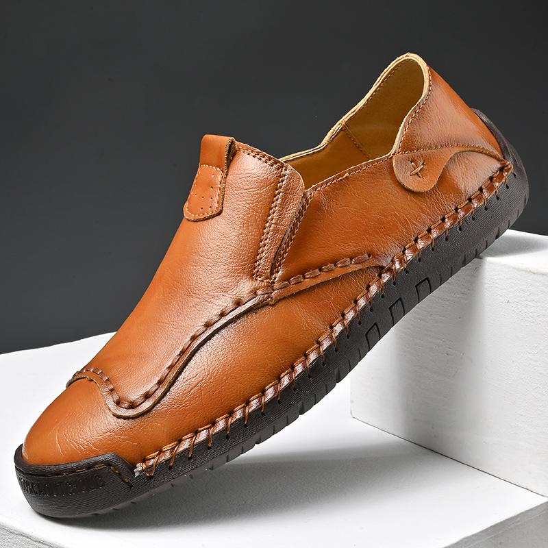 Leisure Flat Shoes Men Ultra-light Classic Driving Shoes Comfortable Soft Leather Shoes Men's Casual Shoes