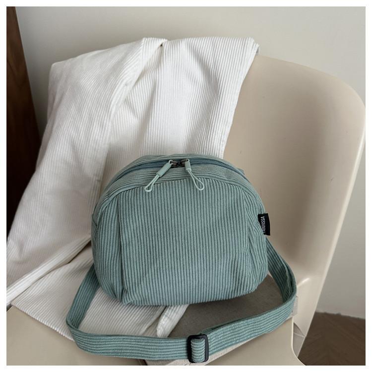 Urban Minimalist Corduroy Small Shoulder Bag With Zipper Closure For Daily Use