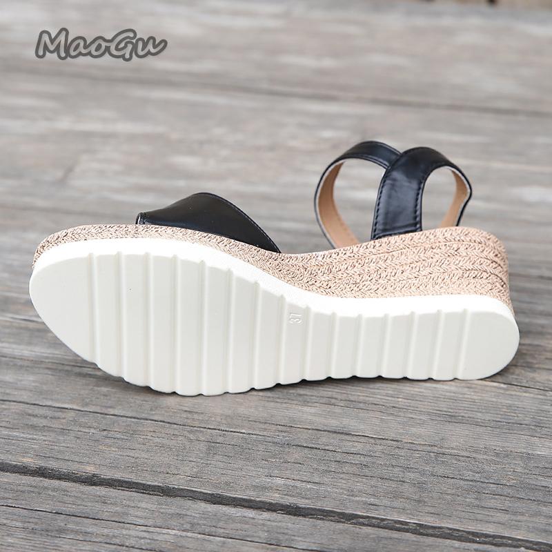 Lightweight Wedge Sandals for Women Summer 2025 Buckle Strap Platform Sandles Woman Thick Sole Non Slip Casual Sandalias Mujer