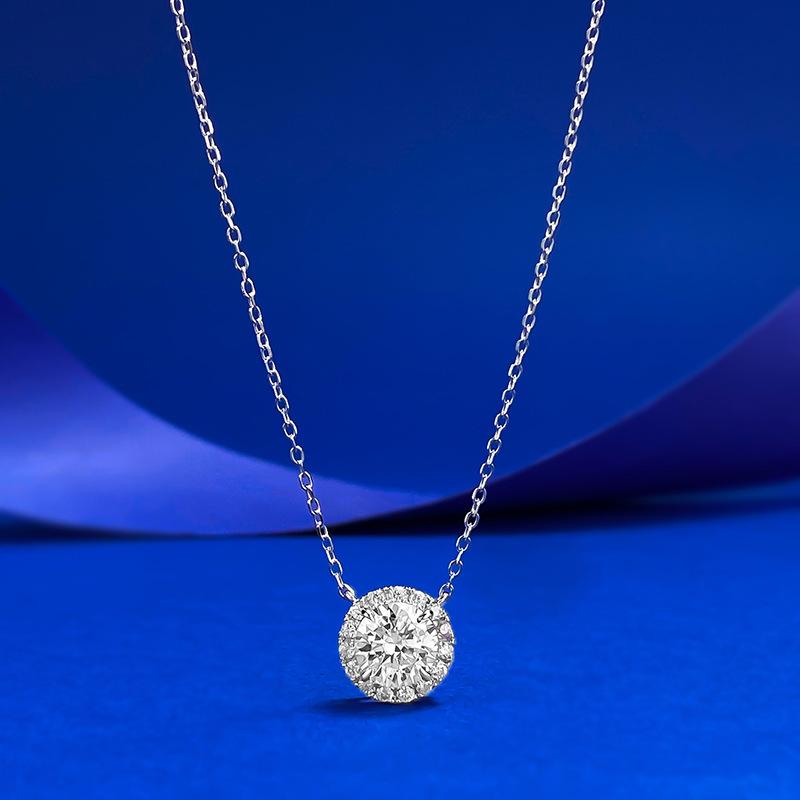 

Classic 7Mm Round Diamond Circle Necklace Elegant Pendant 925 silver