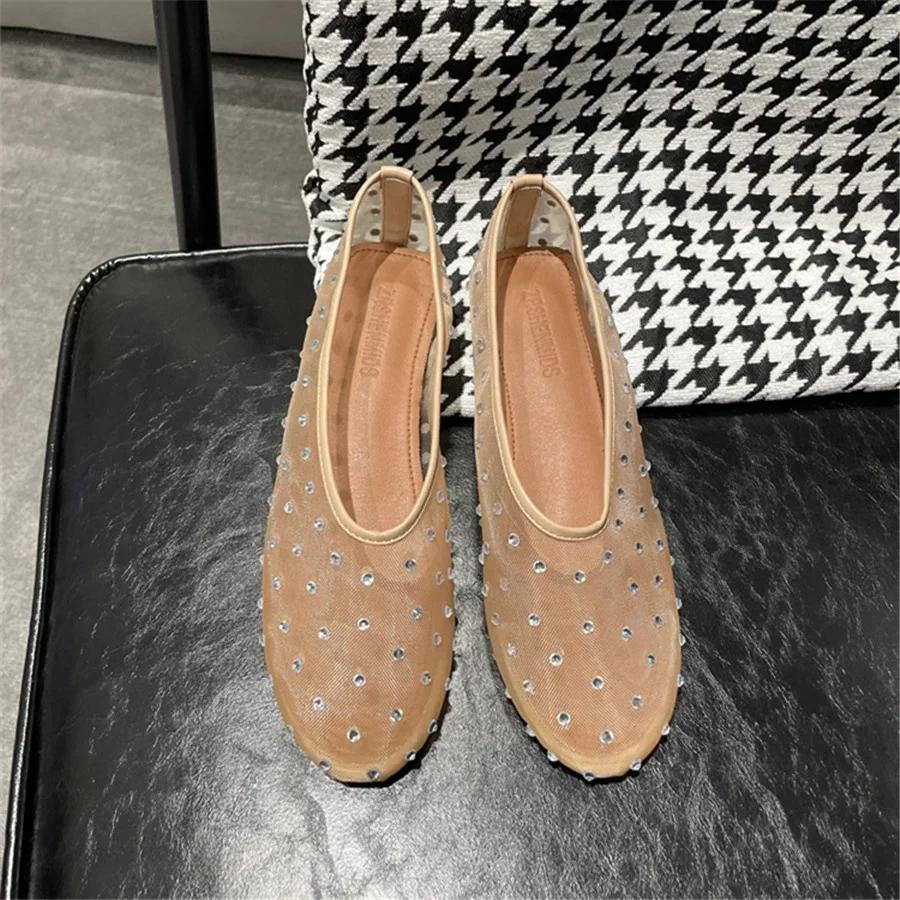 Luxury Crystal Rivet Design Mesh Sandals Women Light Breathable Flats Fashion Comfort Mules Shoes Elegant Loafers Ballet Shoes