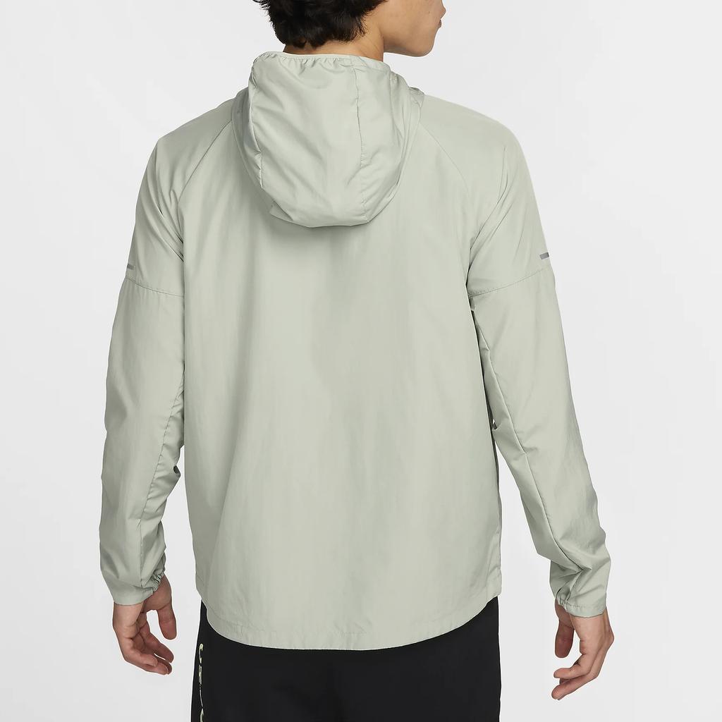 New Nike Jackets & Coats Men's Light Green DD4747-370