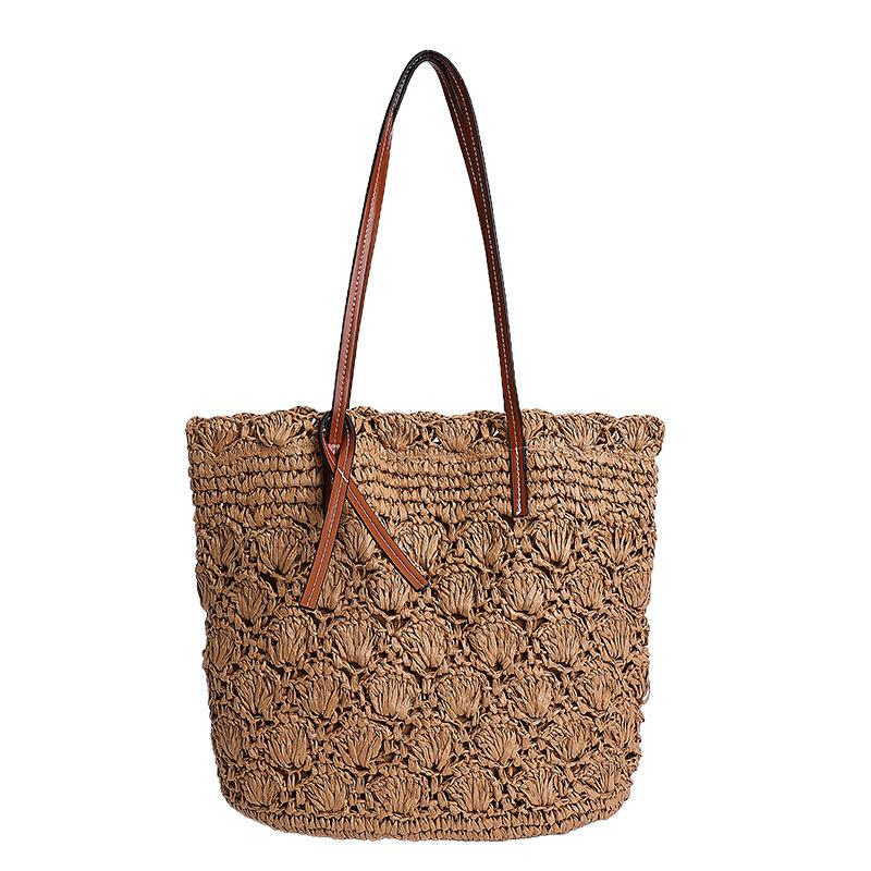 Handgewebte Strohtasche für Damen Sommer-Strandtasche mit Ledergriffen und Muschelmuster-Design