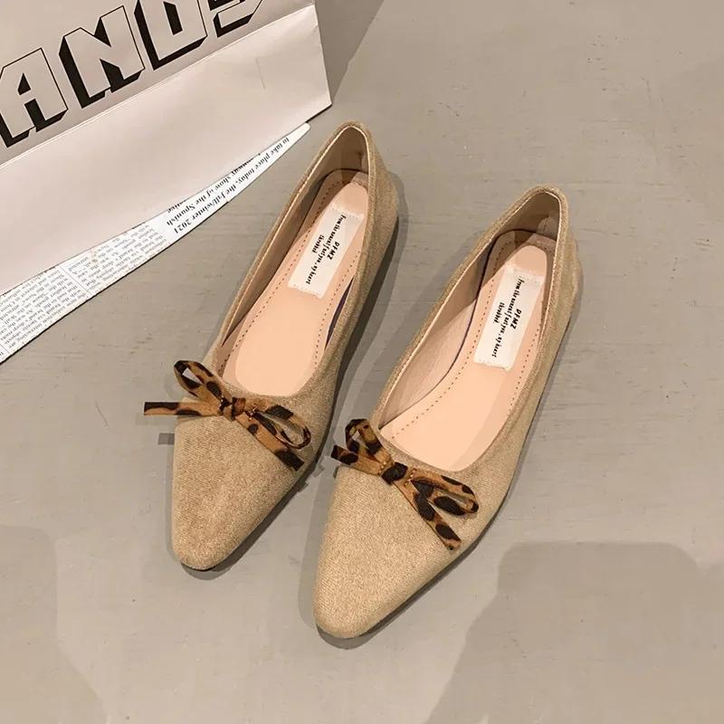 

Fashion French Vintage Pointed Toe Single Shoes Women s Autumn Winter New Woolen Knot Grandma Shoes Slip-On Low Heel Simple Style 36 хаки