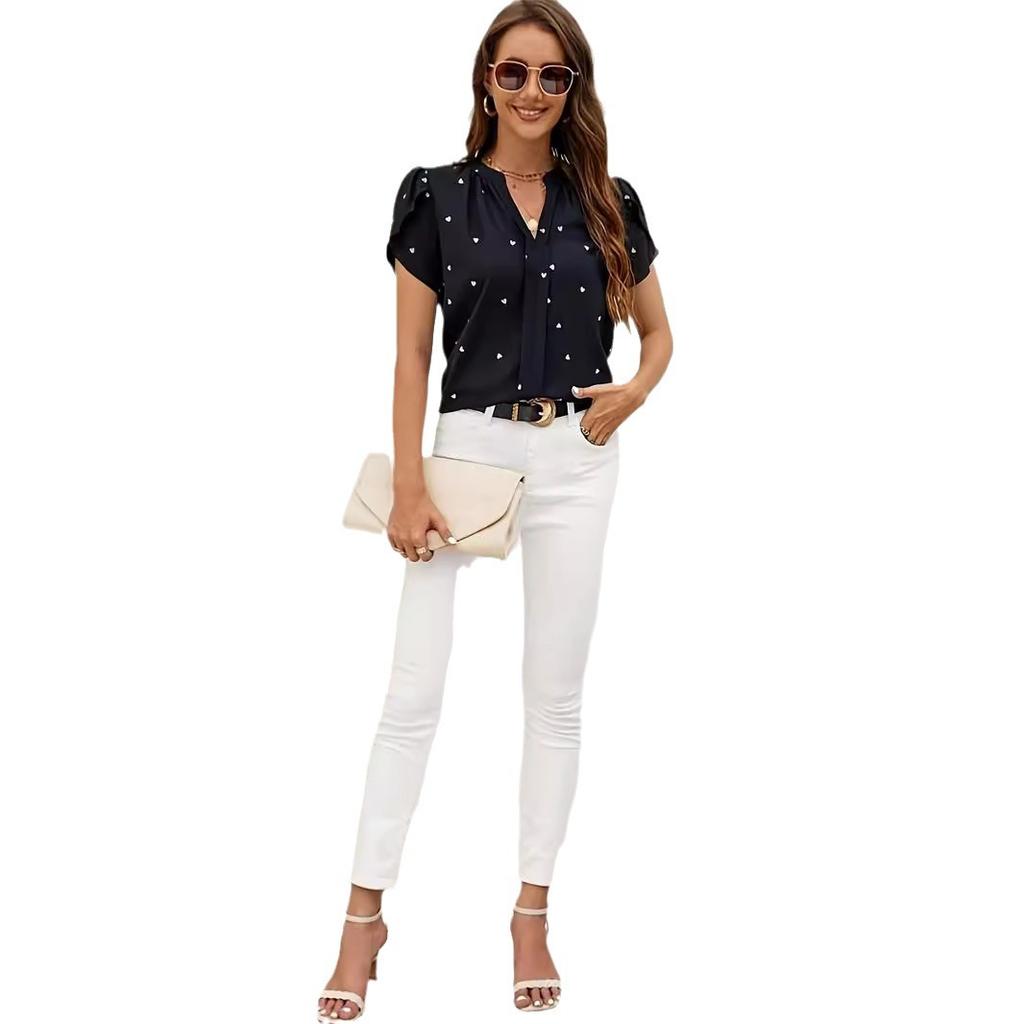 Damesommer V-hals Skjorte Kjærlighet Petal Temperament Topp