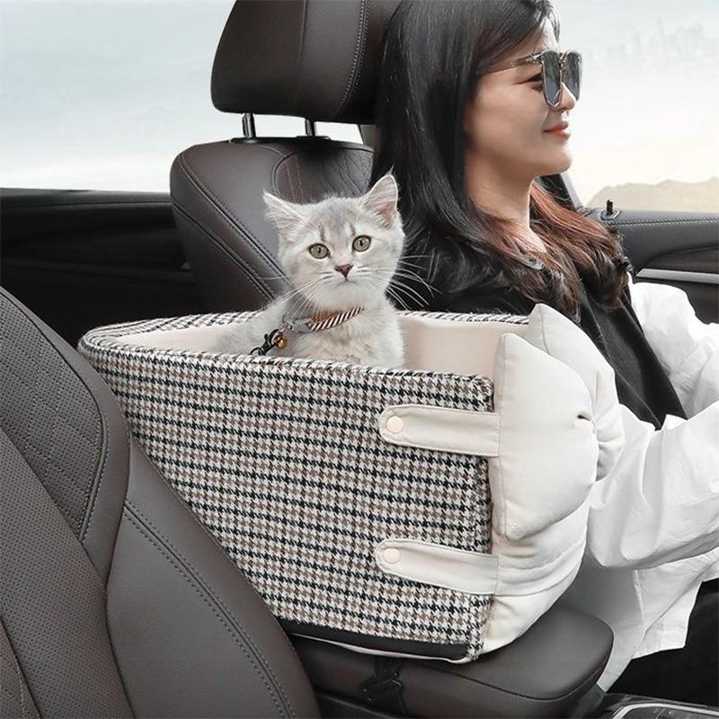 Portable Cat and Dog Car Seat Central Control Car SafetyTransport Pet Carrier for Small Dog, Chihuahua, Teddy