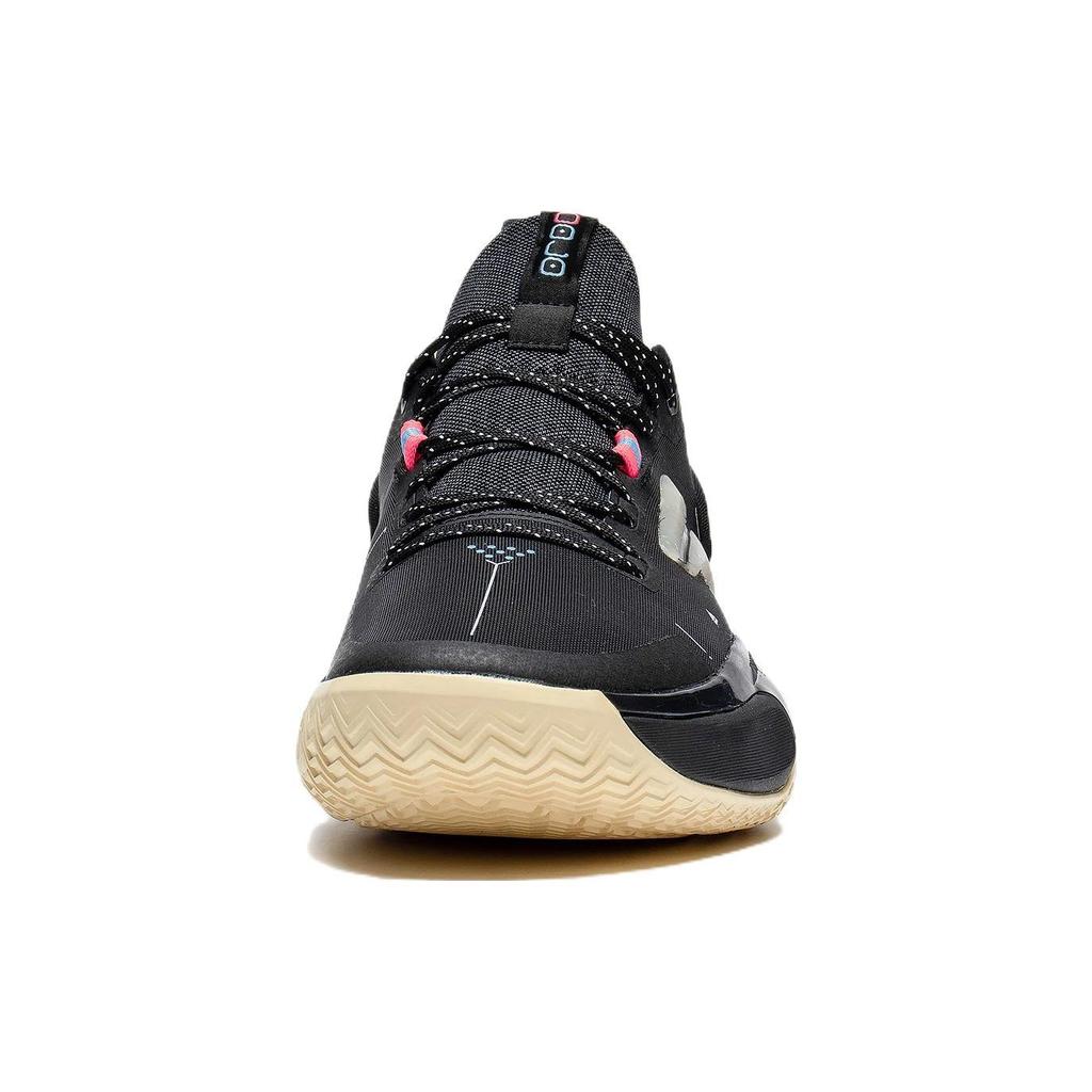 Pánské basketbalové boty Li Ning Flash 9 Premium tenisky Černá ABAS071-1