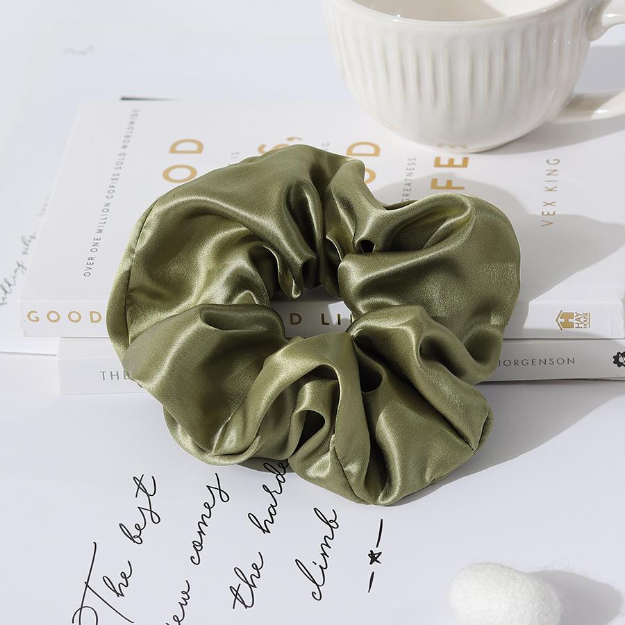 Custom logo 100% Mulberry 22momme  7cm Silk Scrunchies Hair Ties Hair Accessories for Girls
