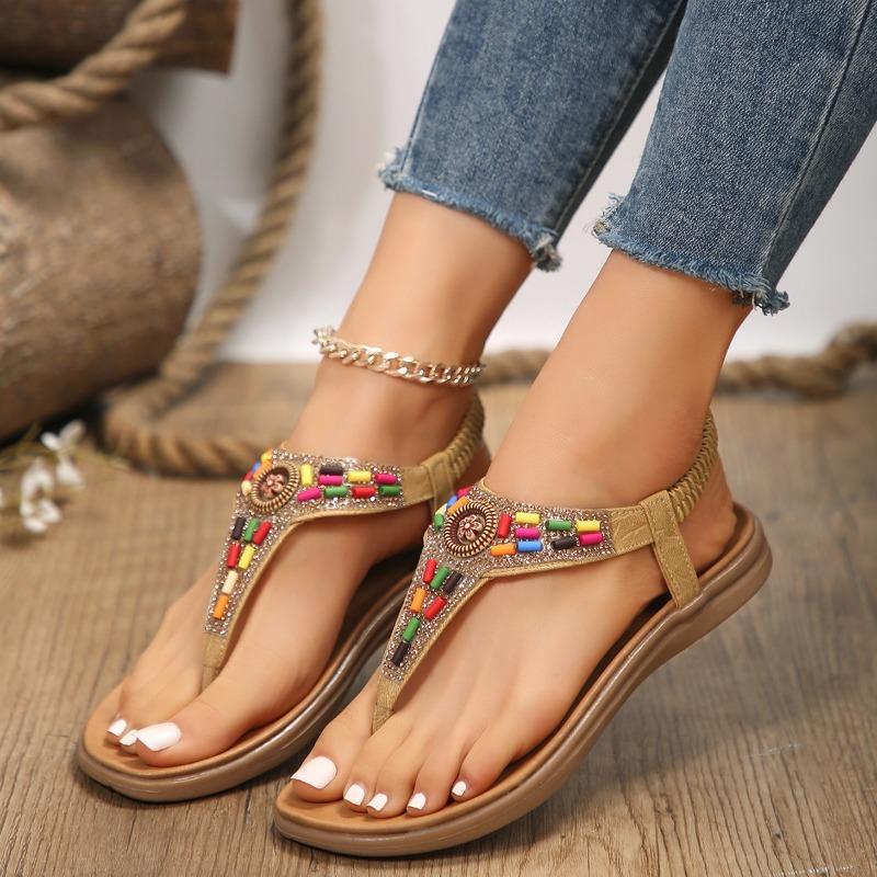 Summer new flat-bottomed pinch rhinestone sandals women