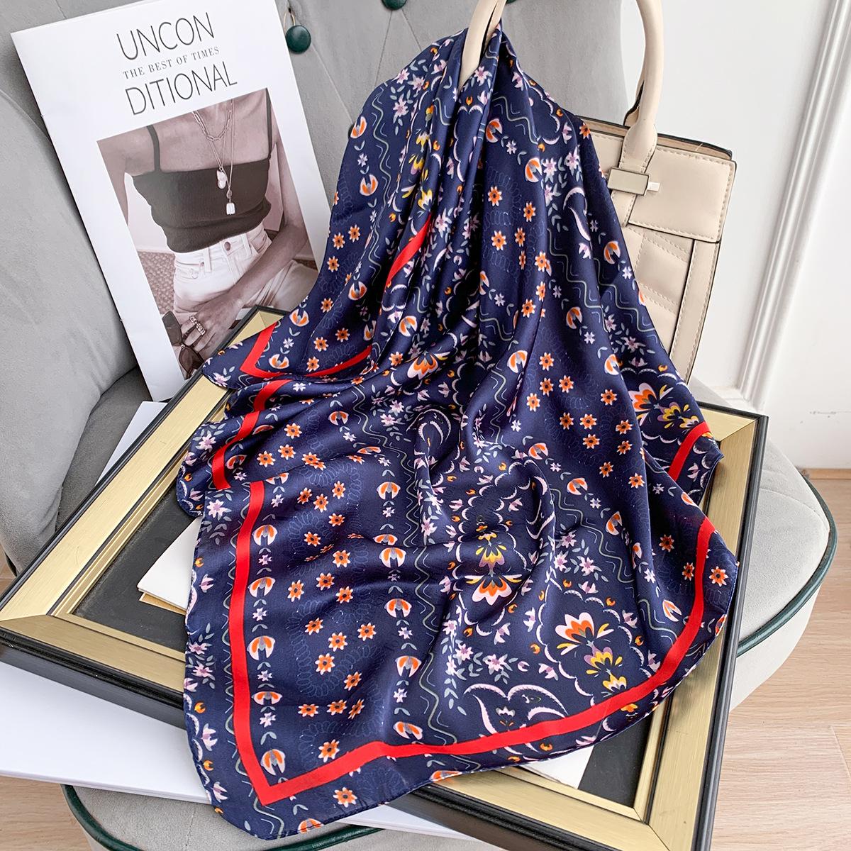 

Модные платки-каре Женские 70x70см Маленькие шали и накидки Хиджаб-платки EMA 70x70cm темно-синий