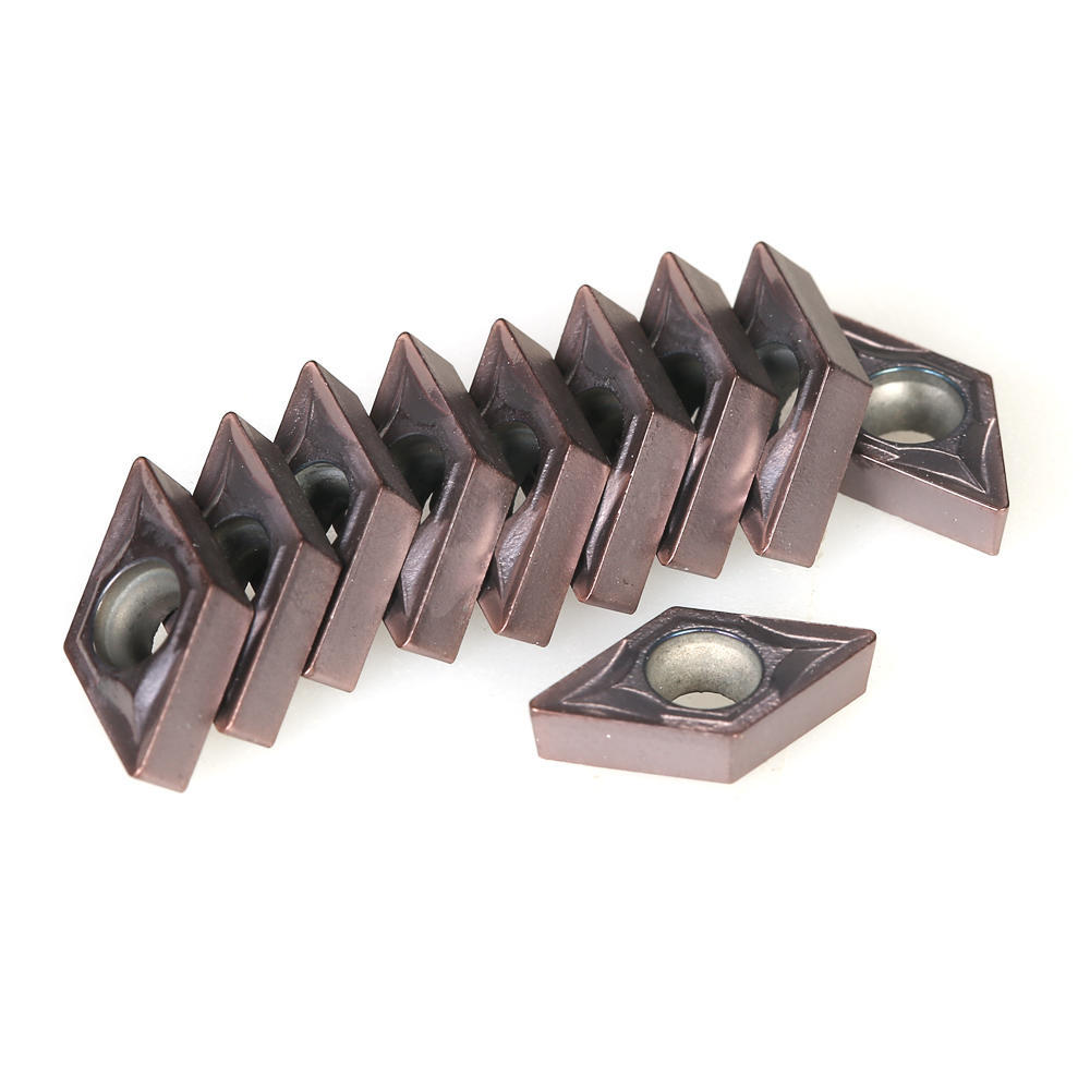 10 st/låda DCMT070204 VP15TF DCMT21.51 Karbidinsatser för CNC-svarvverktyg