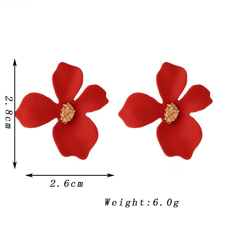 Sweet Red Big Flower Stud Earrings for Women Wedding Party Temperament Jewelry Irregular Petals Floral Earrings Trendy Gift