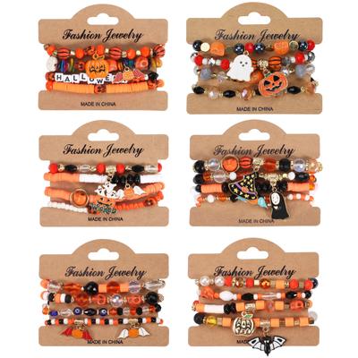 Nouveau 2025 Lot de 4 Bracelets Pendentifs Citrouille Chauve-souris Halloween pour Femmes Punk Fantôme Bracelets Charms Perles Ensembles pour Filles Fête