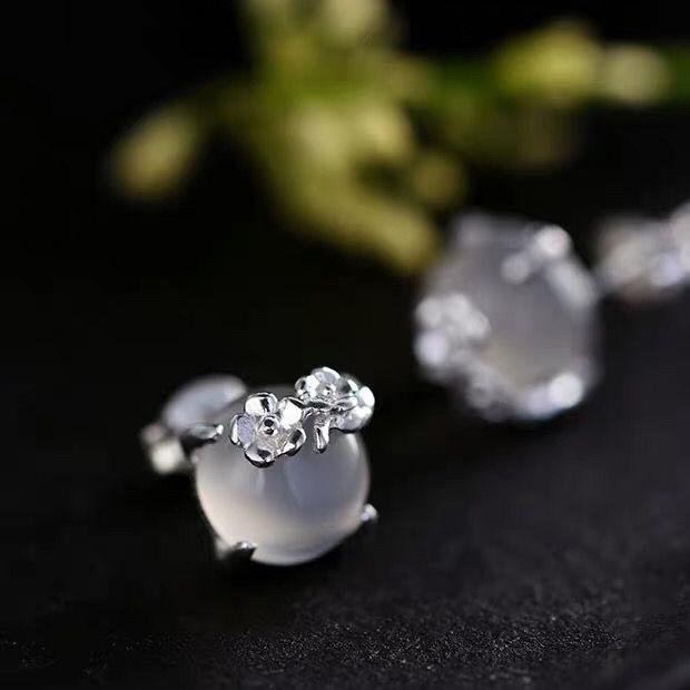 New Original Design  Inlaid Moonlight White Chalcedony Plum Blossom Earrings For Friends Anniversary Gifts