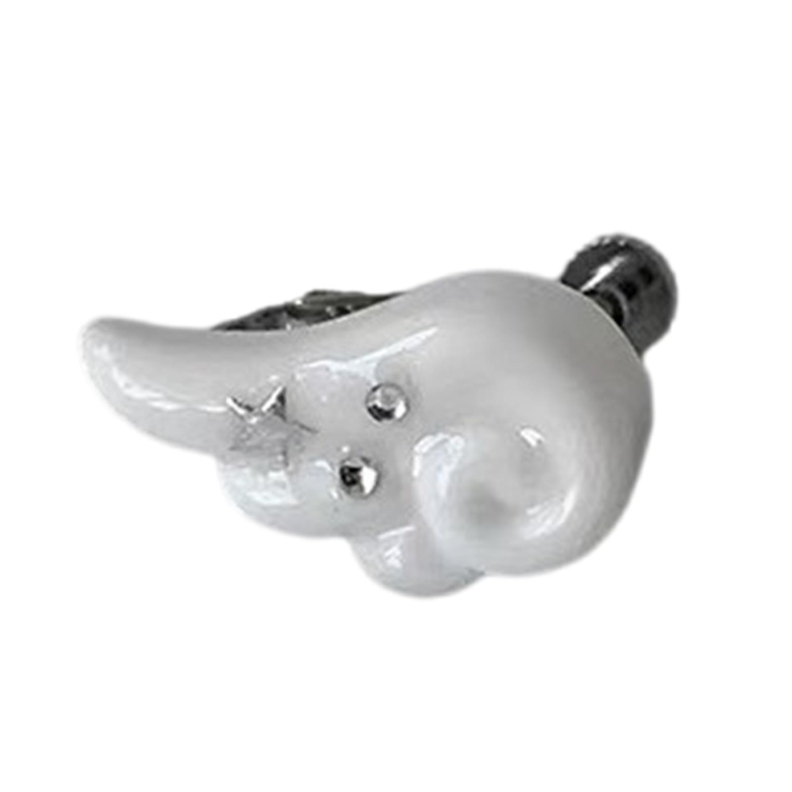 

Elegant Wing Ear Cuff Fashion Ear Clip Women Jewelry Ensures Comfort and Charm Resin Texture Suitable for Any Outfit