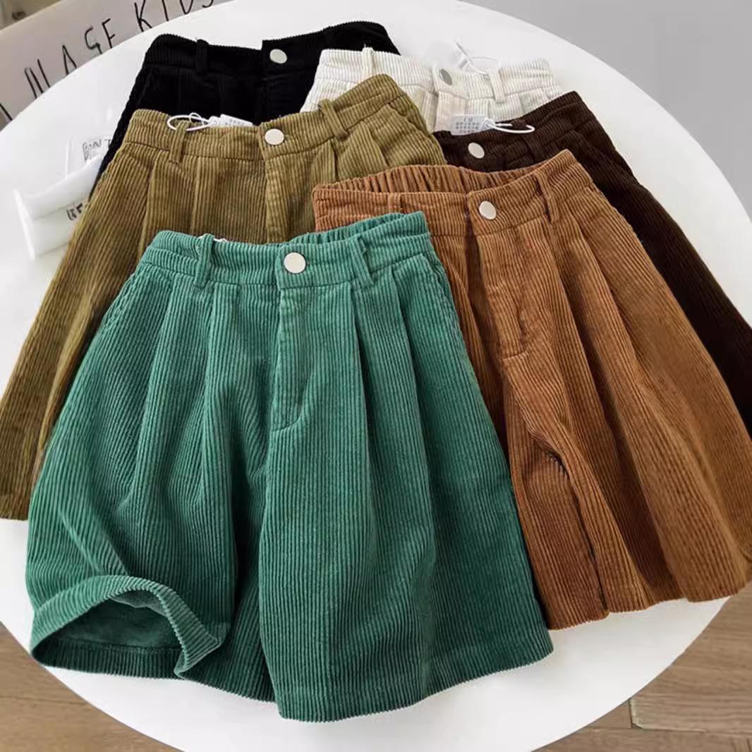 

Women s High-Waist Retro Corduroy A-Line Shorts - Slimming Wide Leg, Petite Casual for Autumn/Winter 2024 3XL чорний