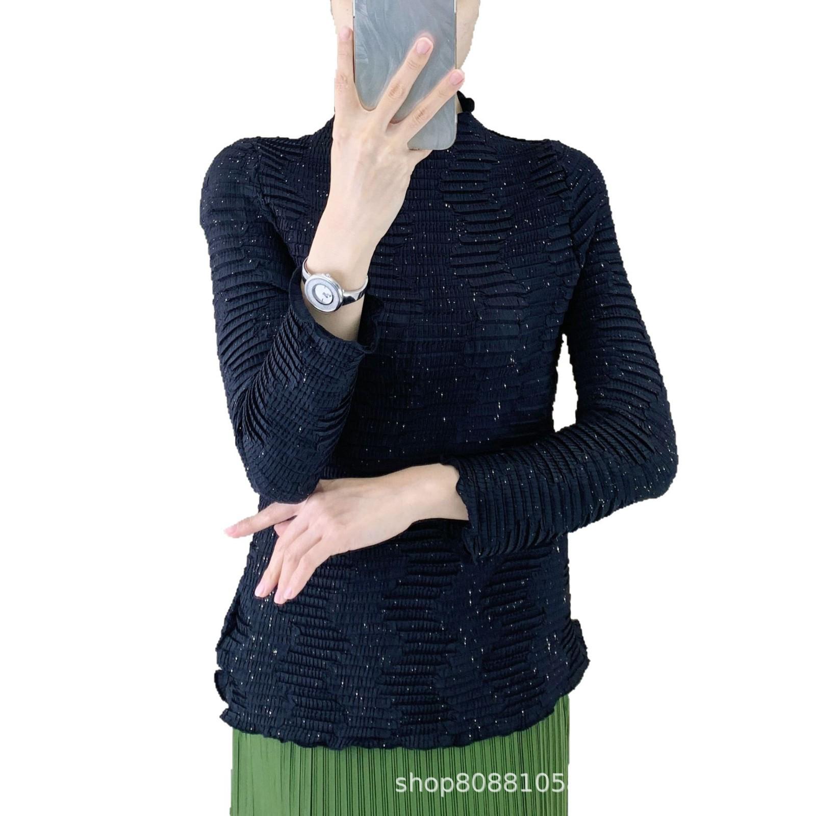 

2025 Miyake Pleated High Neck Long Sleeve Bodycon Sequin Design T-Shirt One Size [80-150 jin] чёрный