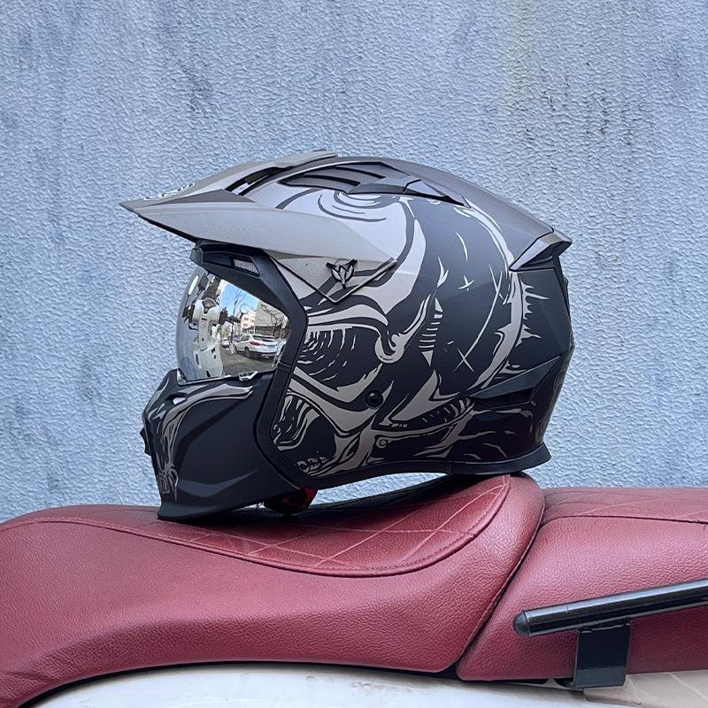 Street Fighter Motorcycle Helmet Men's and Women's Full Helmet Four Seasons Locomotive Retro Detachable Combination Helmet