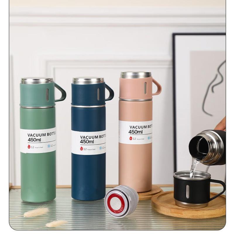 Eine Tasse mit drei Deckeln, Isolierbecher, Explosions-Wasserbecher, Werbegeschenke