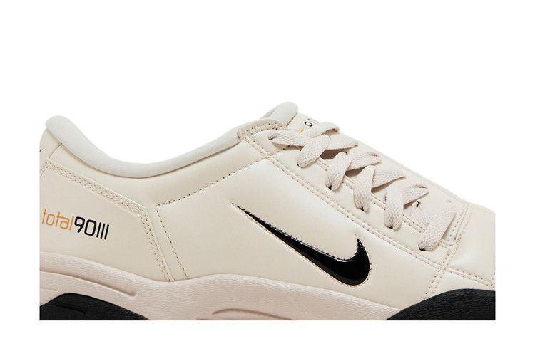 Nike Total 90 3 SP Light Orewood Brown