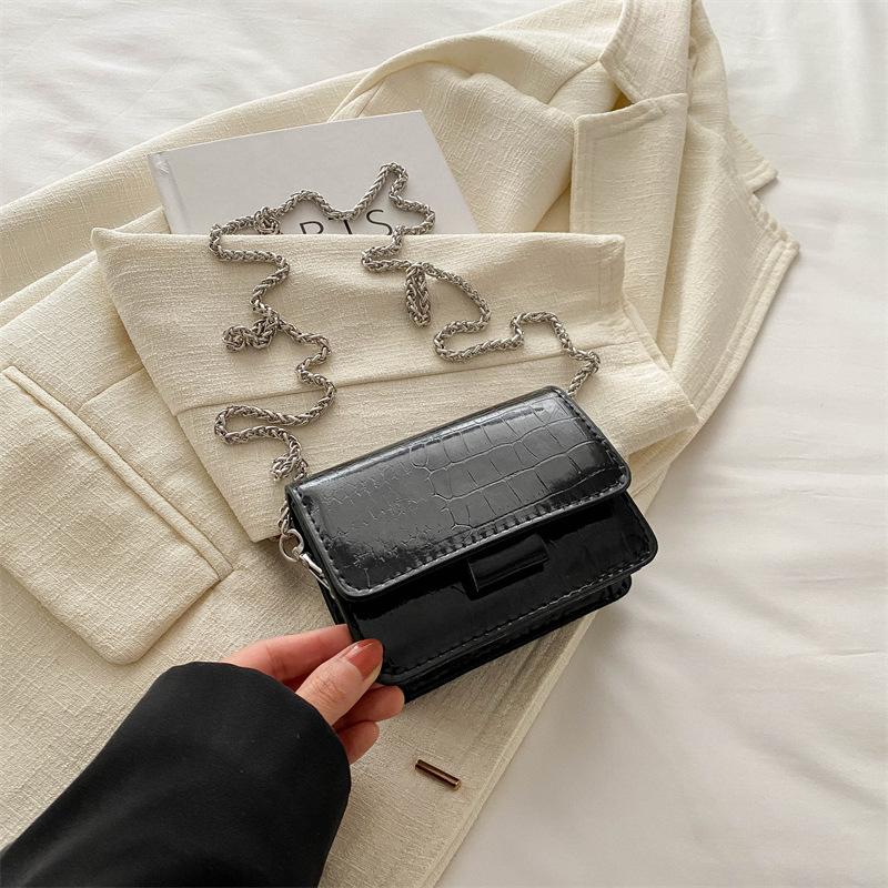 

Универсальная маленькая сумка на цепочке, женская новая маленькая квадратная сумка с узором крокодила, зеркальце для помады, лакированная кожа, сумка-мессенджер
