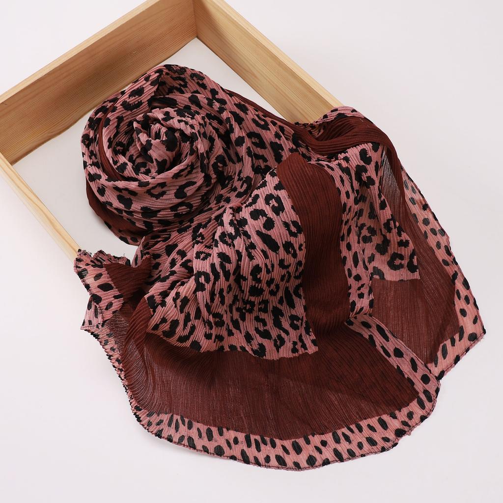 New Soft Pleated Cotton Scarf Leopard Print Hijab Islamic Solid Headscarf Crinkle Hijab Foulard Femme Musulman Wrap Bandana