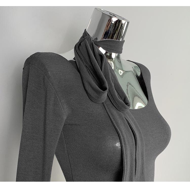 Korean Dongdaemun U-Neck Figure-Flattering Long-Sleeve Slim Fit T-Shirt for Women