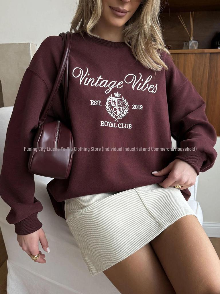 Trendy Oversized Thickened Round Neck Hoodie with Stylish Print for Autumn and Winter