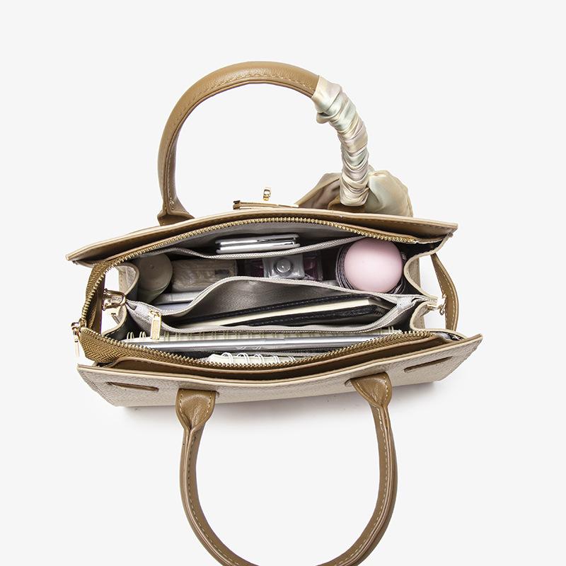 Fashion Trend Simple Bag Women'S Handbag Large Capacity High Sense Versatile Messenger Shoulder Bag