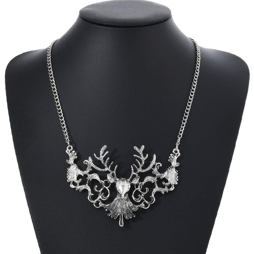 Vintage Christmas Deer Necklace With Zinc Alloy Animal Pendant For Women Holiday Jewelry