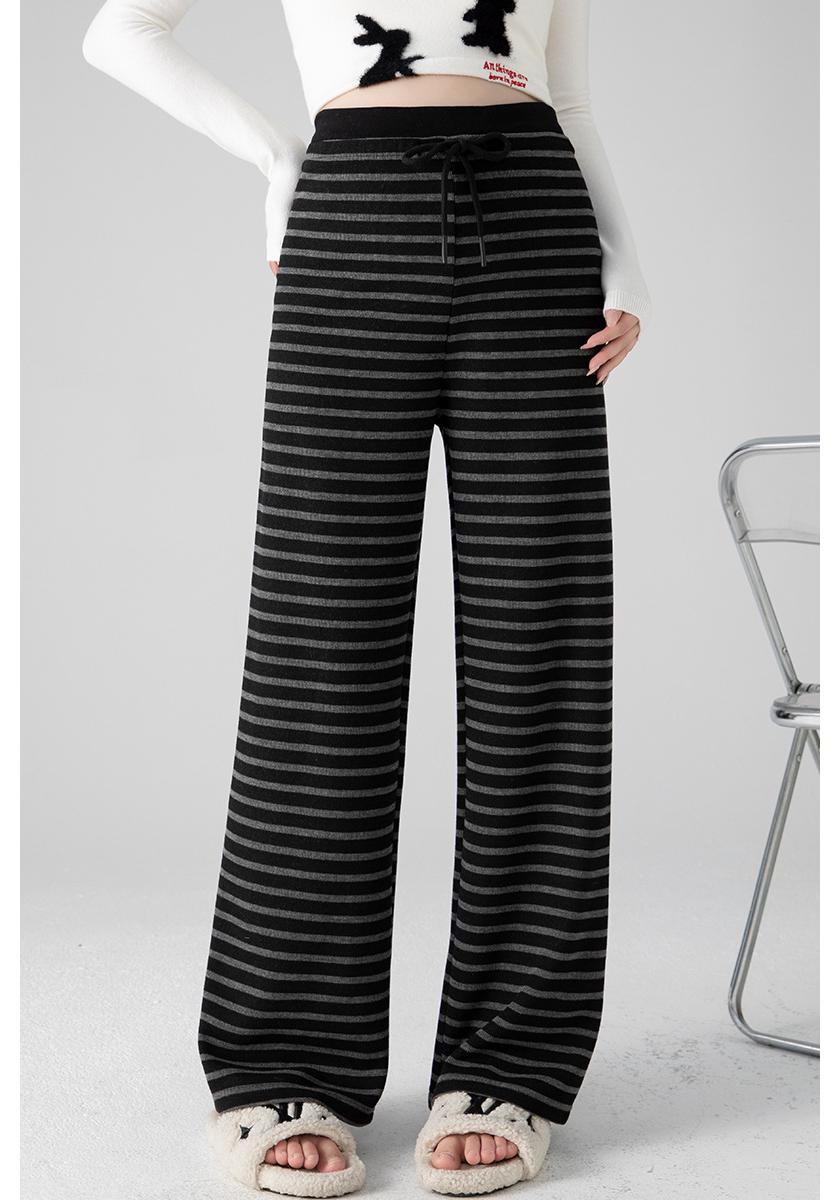New Korean Style Maternity Pants - Versatile, Slimming Striped Loose Fit for Spring/Autumn XXXL