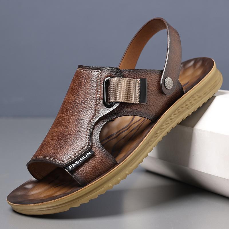 Sandals Men's New Summer Outdoor Waterproof and Non-slip Sandals Men's Soft-soled Driving Beach Slippers