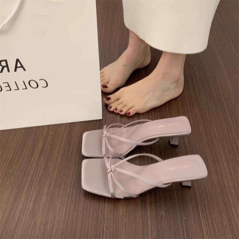 Niche thin strap square head open-toed high-heeled sandals girl 2025 spring and summer new one-word strap thin heel temperament light mouth slippers