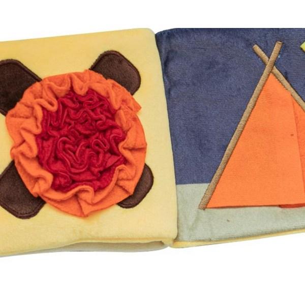 Byte Me Štěně Skautský Playbook Hračka pro práci nosem, Zelená, 1 kus