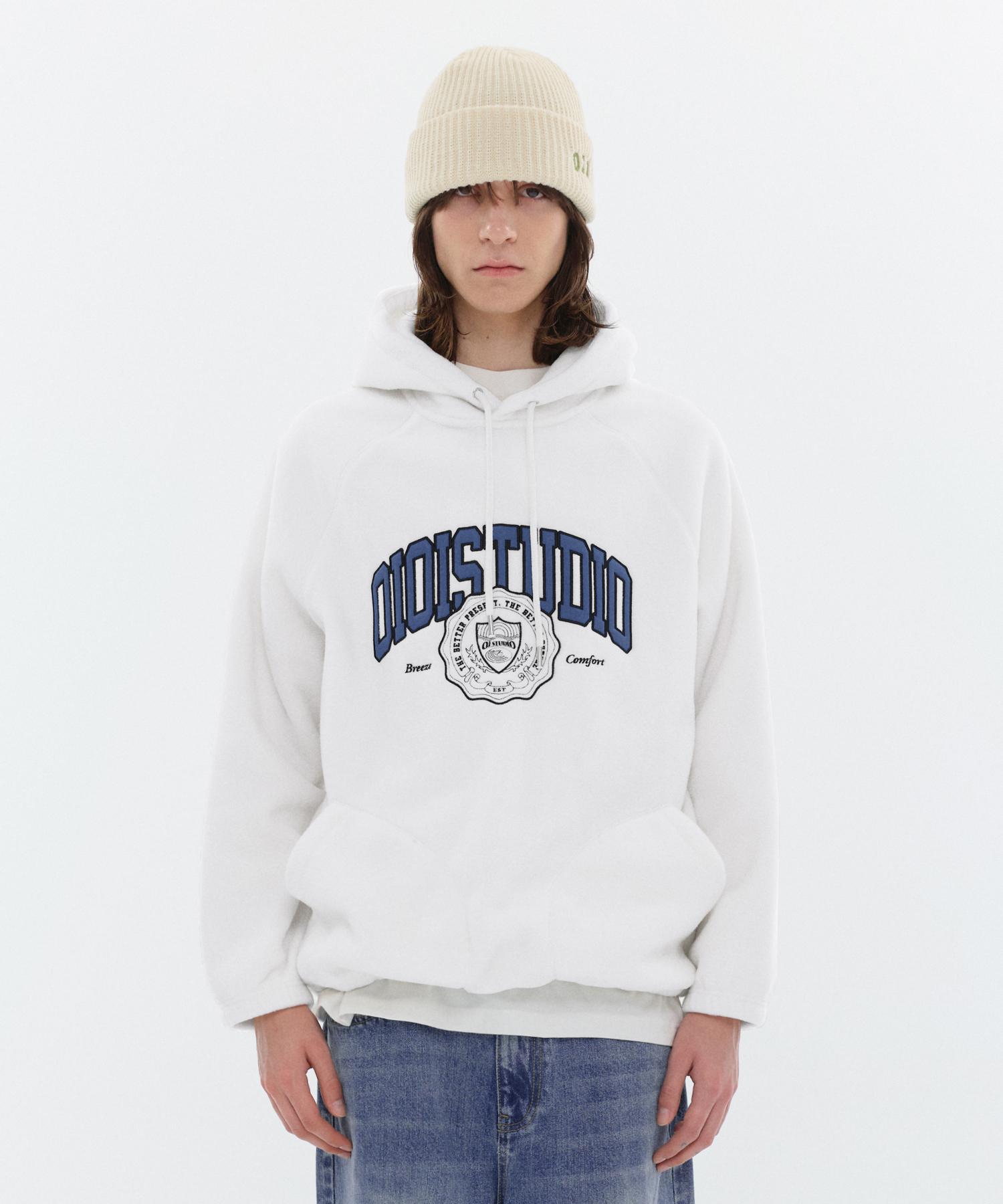 Oioi Collection Emblem Fleece Hoodie_White L